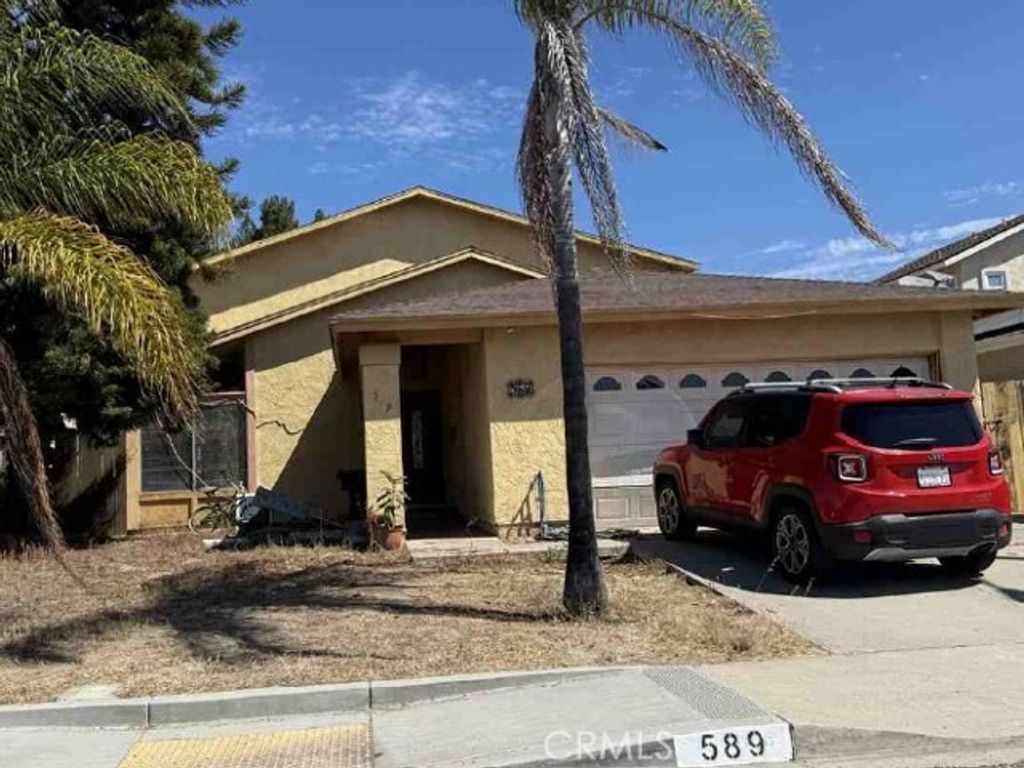 589 E J Street, Chula Vista, CA 91910