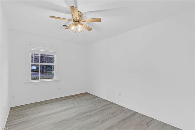 7170 Hopkins CIR, Gloucester, VA 23061