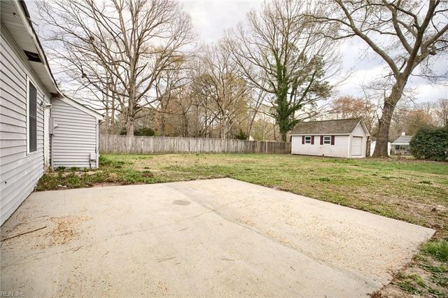 7170 Hopkins CIR, Gloucester, VA 23061