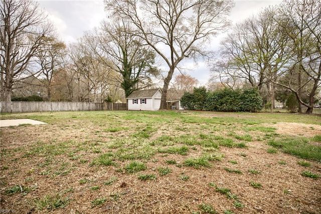 7170 Hopkins CIR, Gloucester, VA 23061