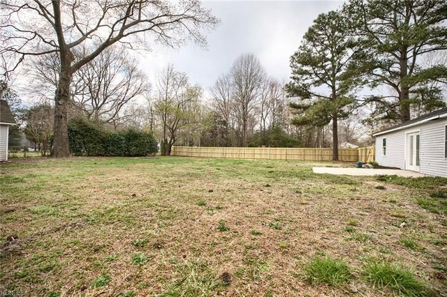 7170 Hopkins CIR, Gloucester, VA 23061