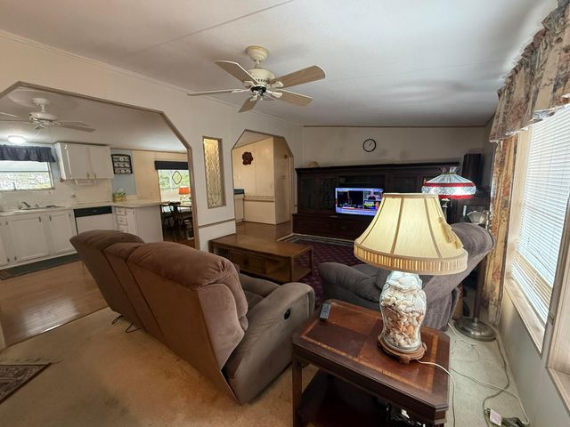 8508 SE Swan Avenue, Hobe Sound, FL 33455