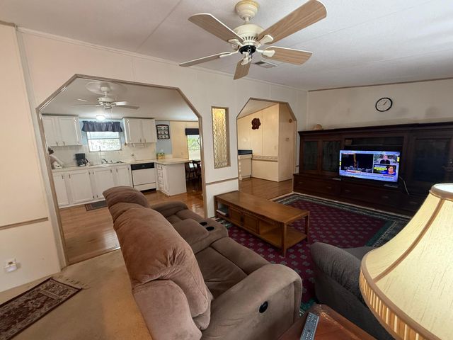 8508 SE Swan Avenue, Hobe Sound, FL 33455