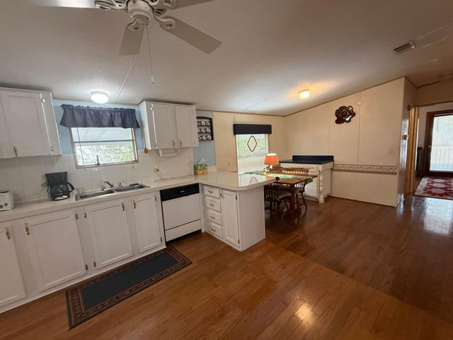 8508 SE Swan Avenue, Hobe Sound, FL 33455