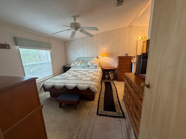 8508 SE Swan Avenue, Hobe Sound, FL 33455