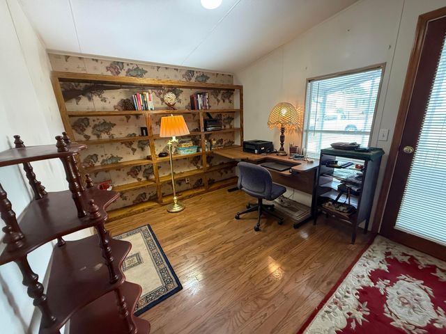 8508 SE Swan Avenue, Hobe Sound, FL 33455