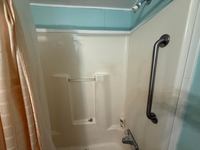 8508 SE Swan Avenue, Hobe Sound, FL 33455