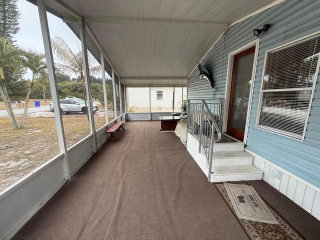 8508 SE Swan Avenue, Hobe Sound, FL 33455