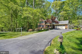 5932 INNISVALE DR, Fairfax Station, VA 22039