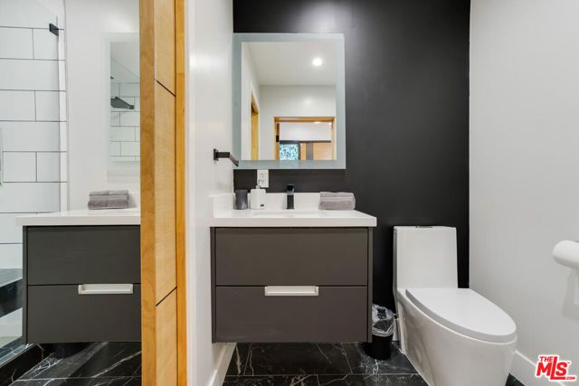 2515 Thames Street, Los Angeles, CA 90046