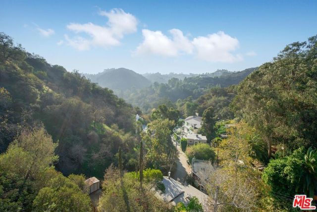 2515 Thames Street, Los Angeles, CA 90046