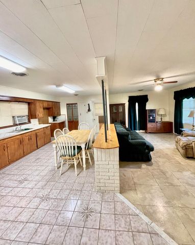 301 Lirette Street, Houma, LA 70360