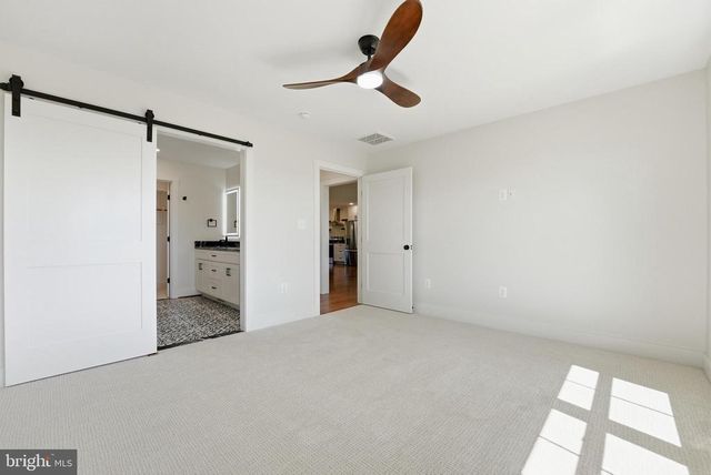 1548 JAMES CITY, Reva, VA 22735