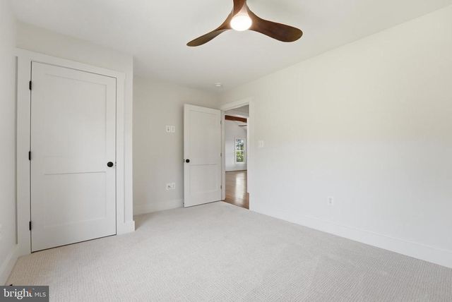 1548 JAMES CITY, Reva, VA 22735