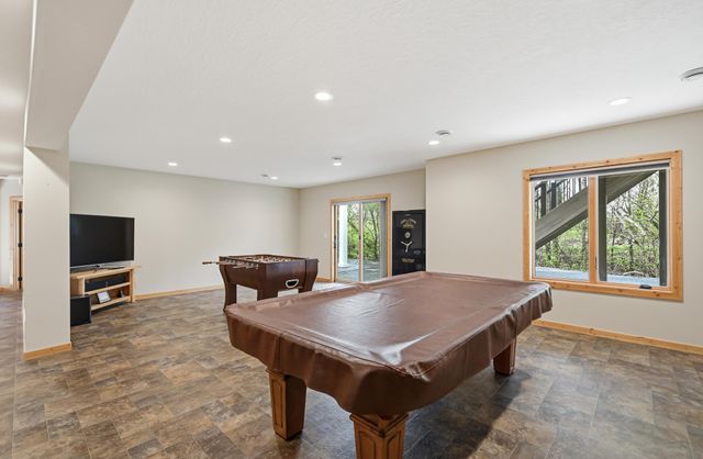 505 21st Place NE, Kasson, MN 55944