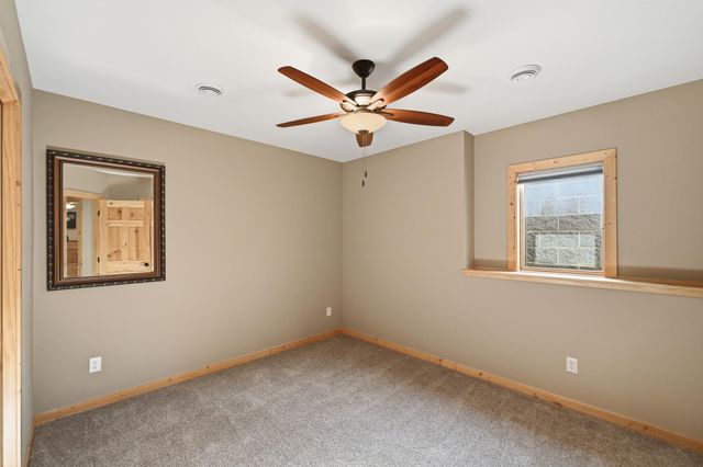 505 21st Place NE, Kasson, MN 55944
