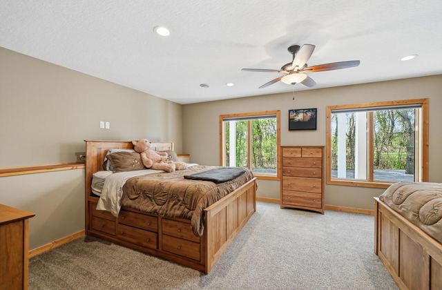 505 21st Place NE, Kasson, MN 55944
