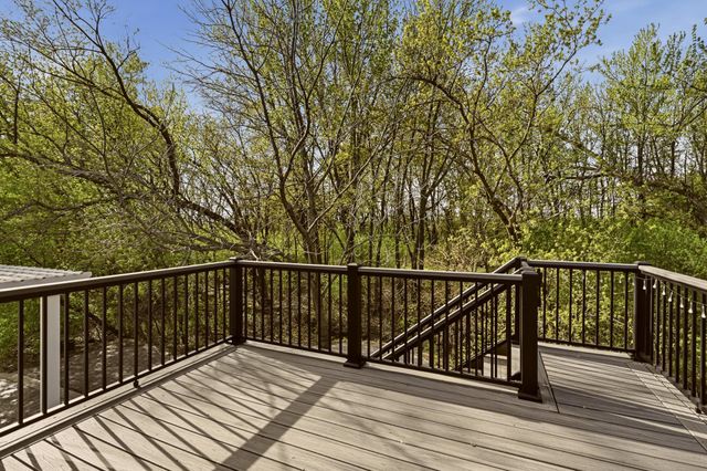 505 21st Place NE, Kasson, MN 55944