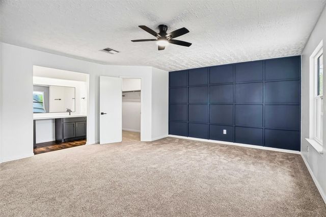 19410 Navarro Mills Drive, Tomball, TX 77375
