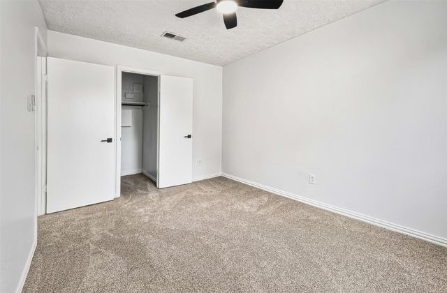 19410 Navarro Mills Drive, Tomball, TX 77375