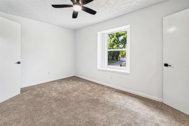 19410 Navarro Mills Drive, Tomball, TX 77375