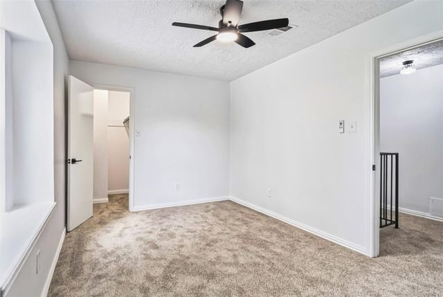 19410 Navarro Mills Drive, Tomball, TX 77375