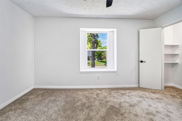 19410 Navarro Mills Drive, Tomball, TX 77375