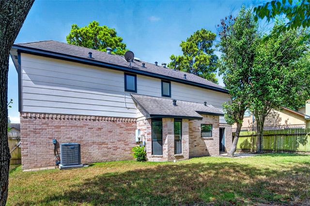 19410 Navarro Mills Drive, Tomball, TX 77375