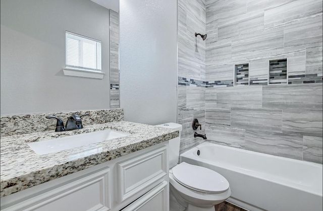 2402 Spence Street A, Houston, TX 77093