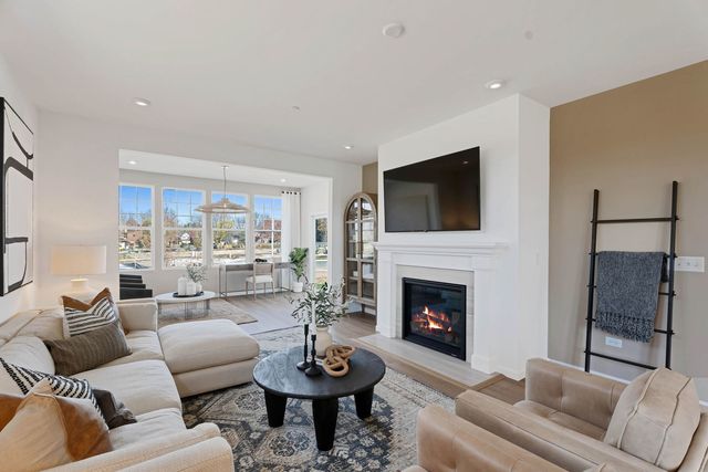 1035 Quarry Court 9, Carol Stream, IL 60188