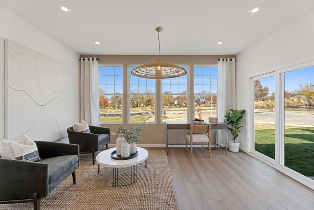 1035 Quarry Court 9, Carol Stream, IL 60188