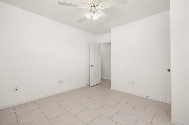 2206 Wimcrest Street, Galveston, TX 77551