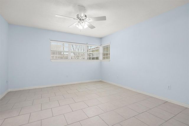 2206 Wimcrest Street, Galveston, TX 77551