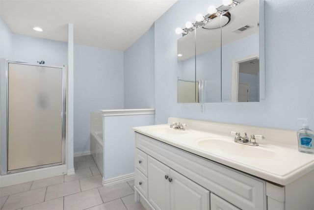 2206 Wimcrest Street, Galveston, TX 77551