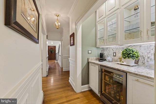 675 EDGEBORO BLVD, Bethlehem, PA 18017
