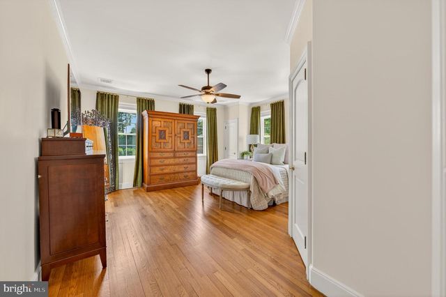 675 EDGEBORO BLVD, Bethlehem, PA 18017