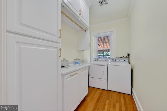 675 EDGEBORO BLVD, Bethlehem, PA 18017