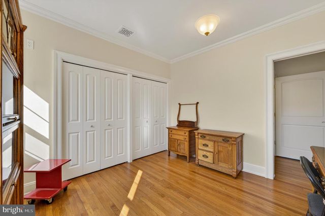 675 EDGEBORO BLVD, Bethlehem, PA 18017