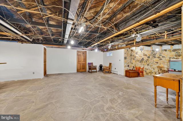 675 EDGEBORO BLVD, Bethlehem, PA 18017