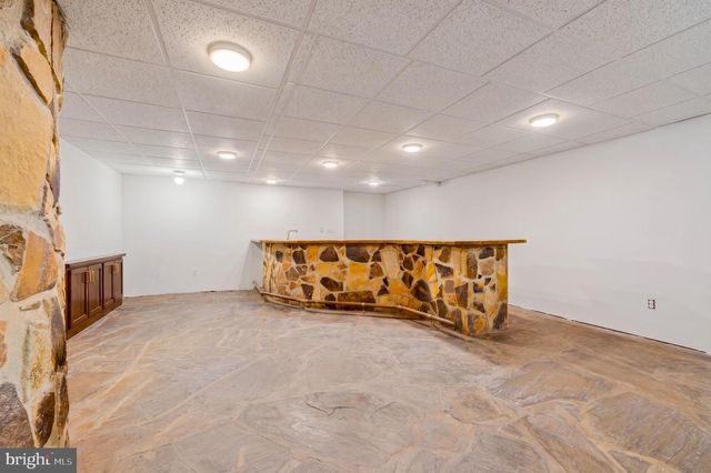 675 EDGEBORO BLVD, Bethlehem, PA 18017
