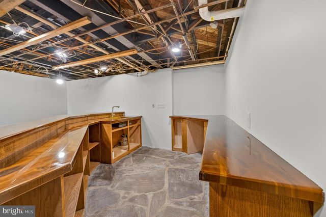 675 EDGEBORO BLVD, Bethlehem, PA 18017