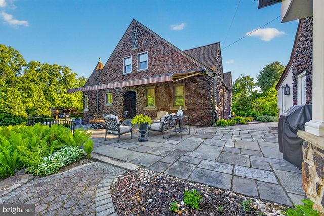 675 EDGEBORO BLVD, Bethlehem, PA 18017
