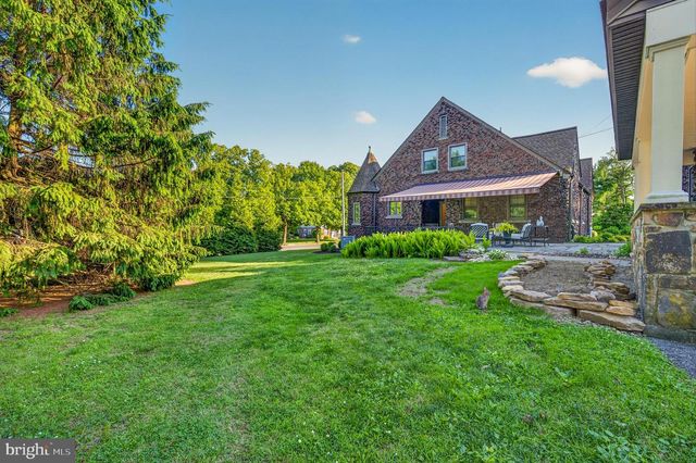 675 EDGEBORO BLVD, Bethlehem, PA 18017