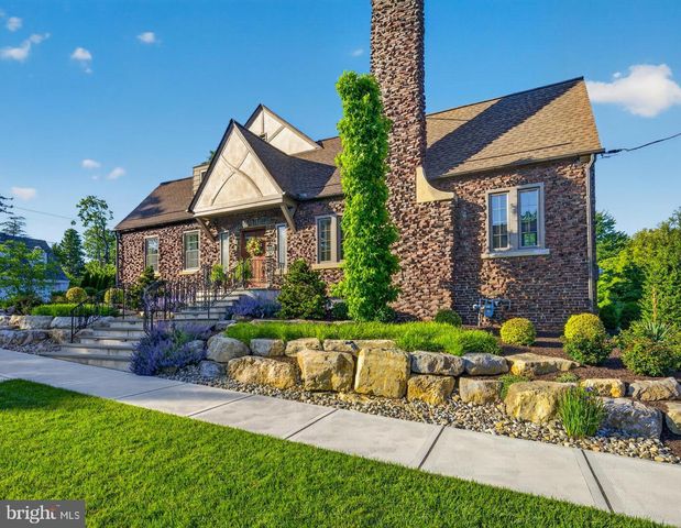 675 EDGEBORO BLVD, Bethlehem, PA 18017