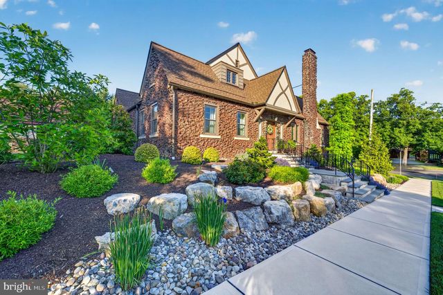 675 EDGEBORO BLVD, Bethlehem, PA 18017