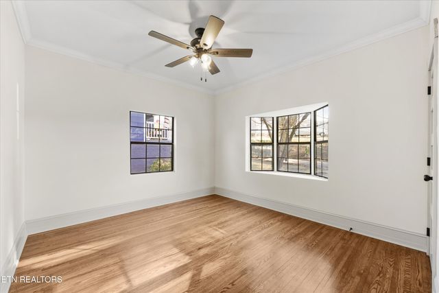 1515 McCroskey Ave, Knoxville, TN 37917