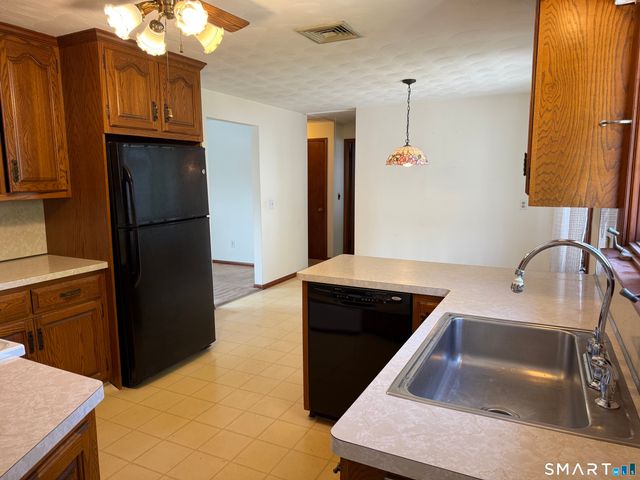 26 Maple Street, Trumbull, CT 06611