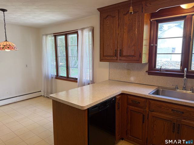 26 Maple Street, Trumbull, CT 06611