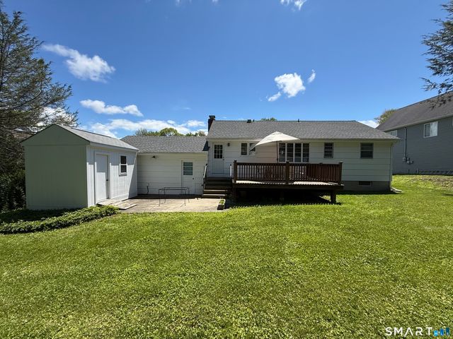 26 Maple Street, Trumbull, CT 06611