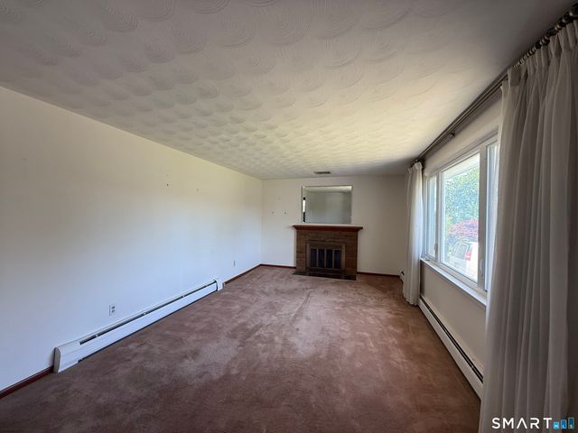26 Maple Street, Trumbull, CT 06611